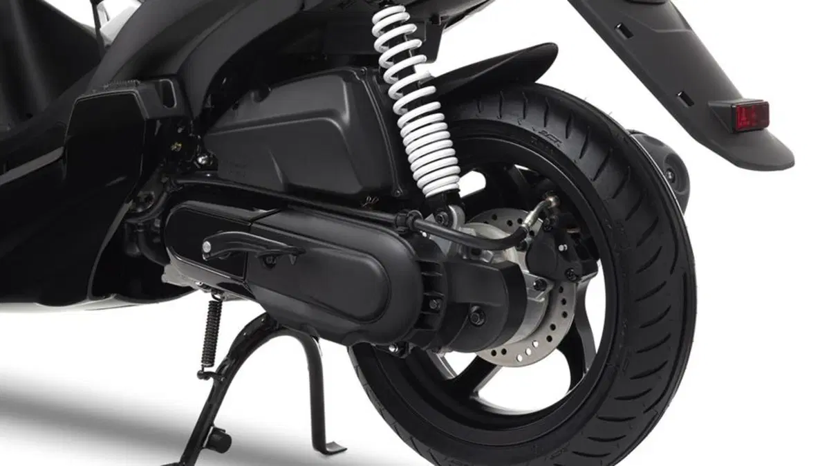 Yamaha Aerox 50 Aerox 50 4 (2014 - 17) (6)