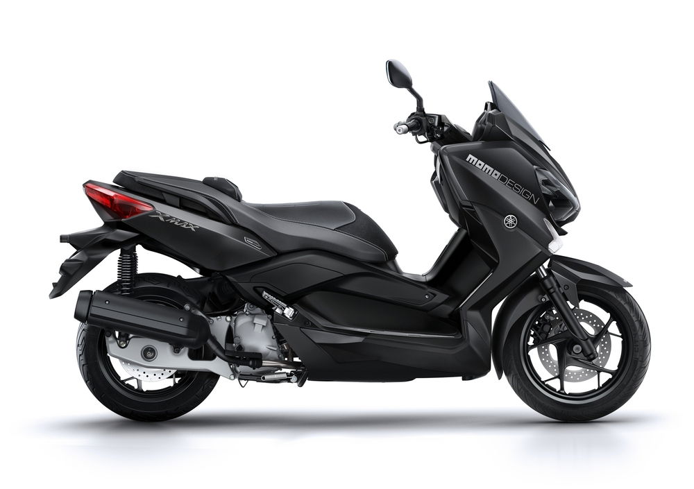 Yamaha X-Max 125 Momodesign (2015 - 16) (2)