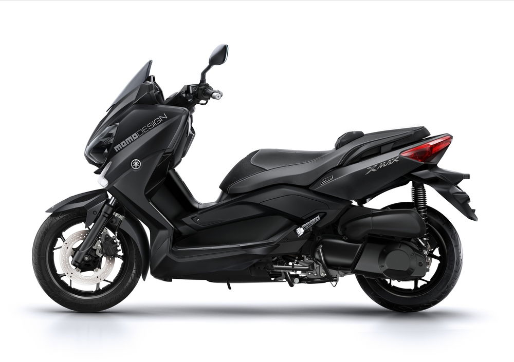 Yamaha X-Max 250 Momodesign (2015 - 16) (4)