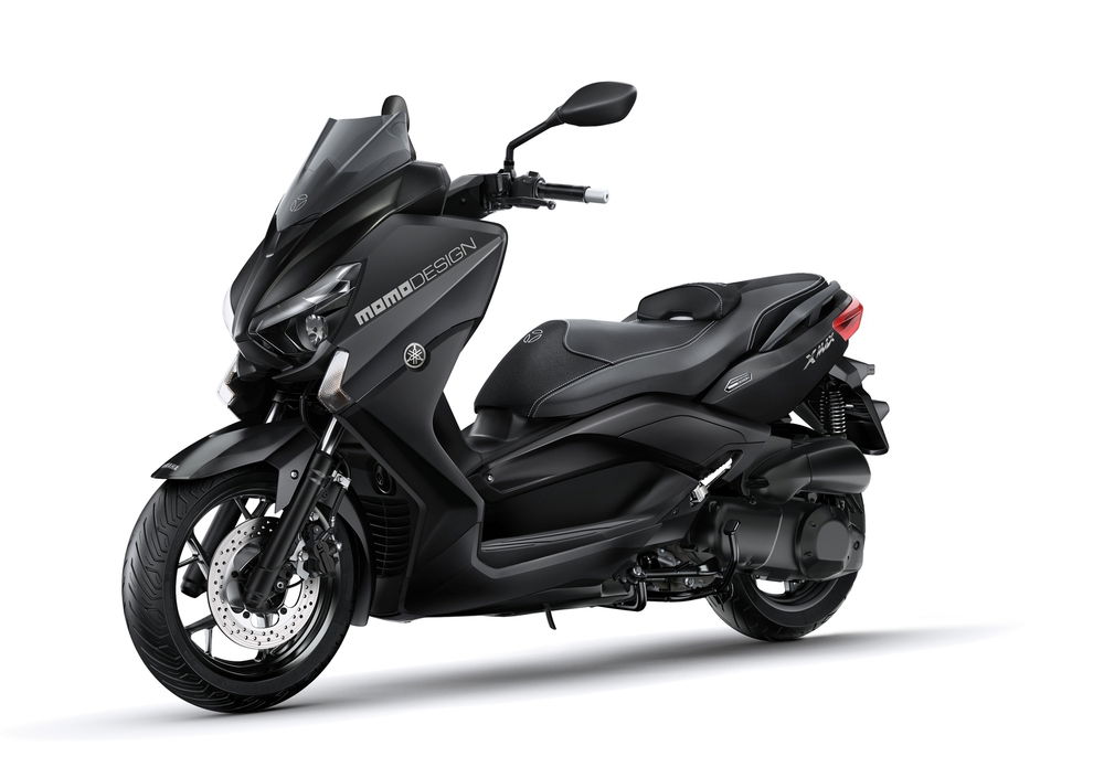 Yamaha X-Max 250 Momodesign (2015 - 16) (5)