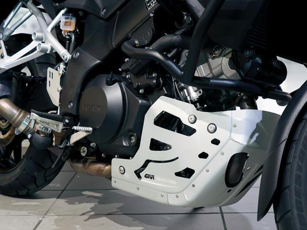 Suzuki V-Strom 1000 ABS (2014 - 17) (3)