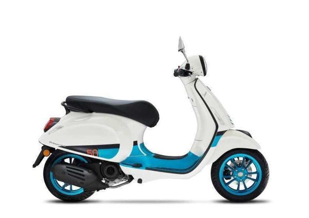 Vespa Primavera 50 Color Vibe (2023 - 24) (2)