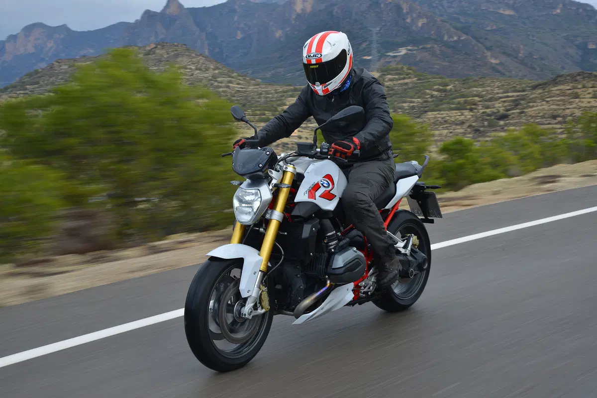 Bmw R 1200 R R 1200 R (2015 - 16) (9)