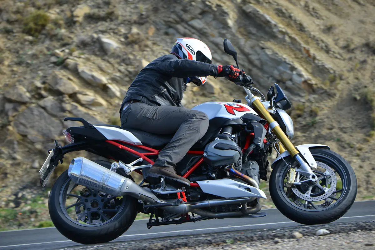 Bmw R 1200 R R 1200 R (2015 - 16) (17)