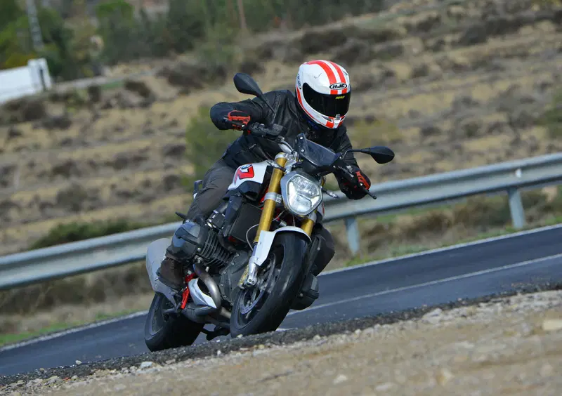 Bmw R 1200 R R 1200 R (2015 - 16) (19)
