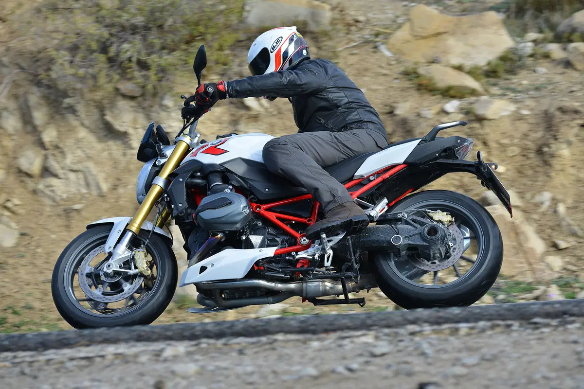 Bmw R 1200 R R 1200 R (2015 - 16) (21)