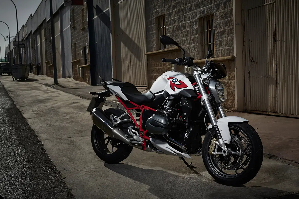 Bmw R 1200 R R 1200 R (2015 - 16) (8)