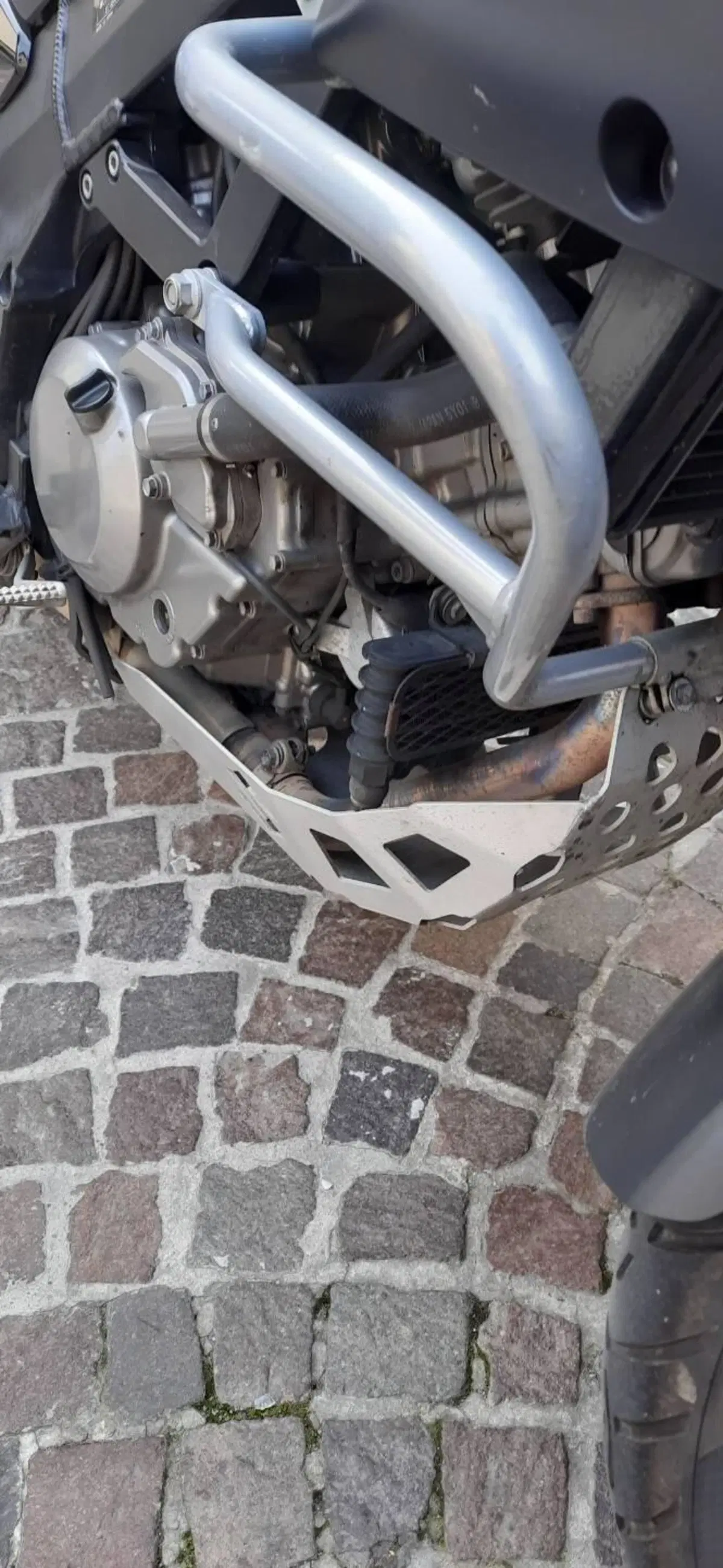 Suzuki V-Strom 650DL (2006 - 07) (6)