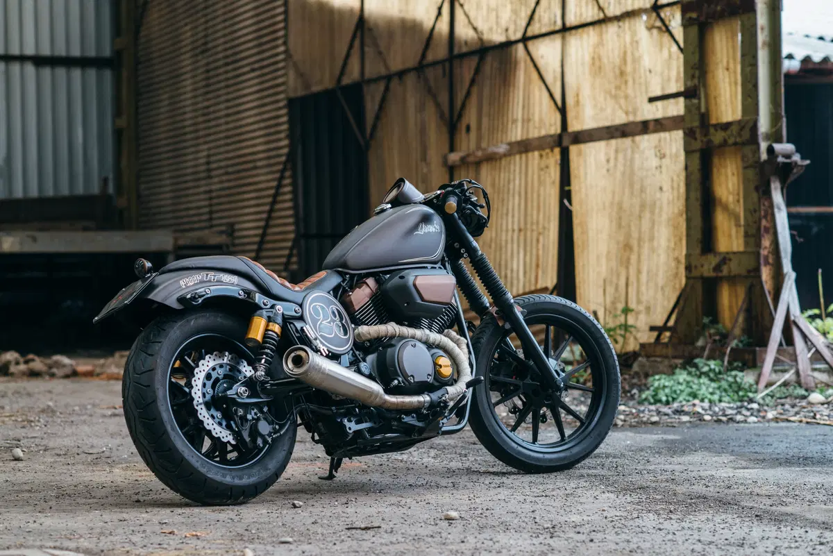 Yamaha XV 950 Garage Challenge (7)
