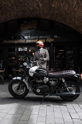 Ecco la nuova Triumph Bonneville T120 Black DGR Edition. Solamente 250 esemplari! (6)