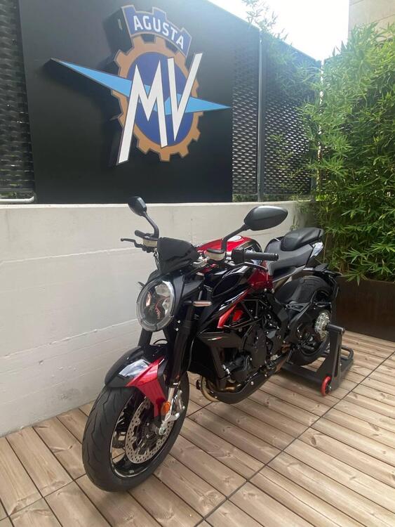 MV Agusta Brutale 800 RR (2021 - 24) (2)