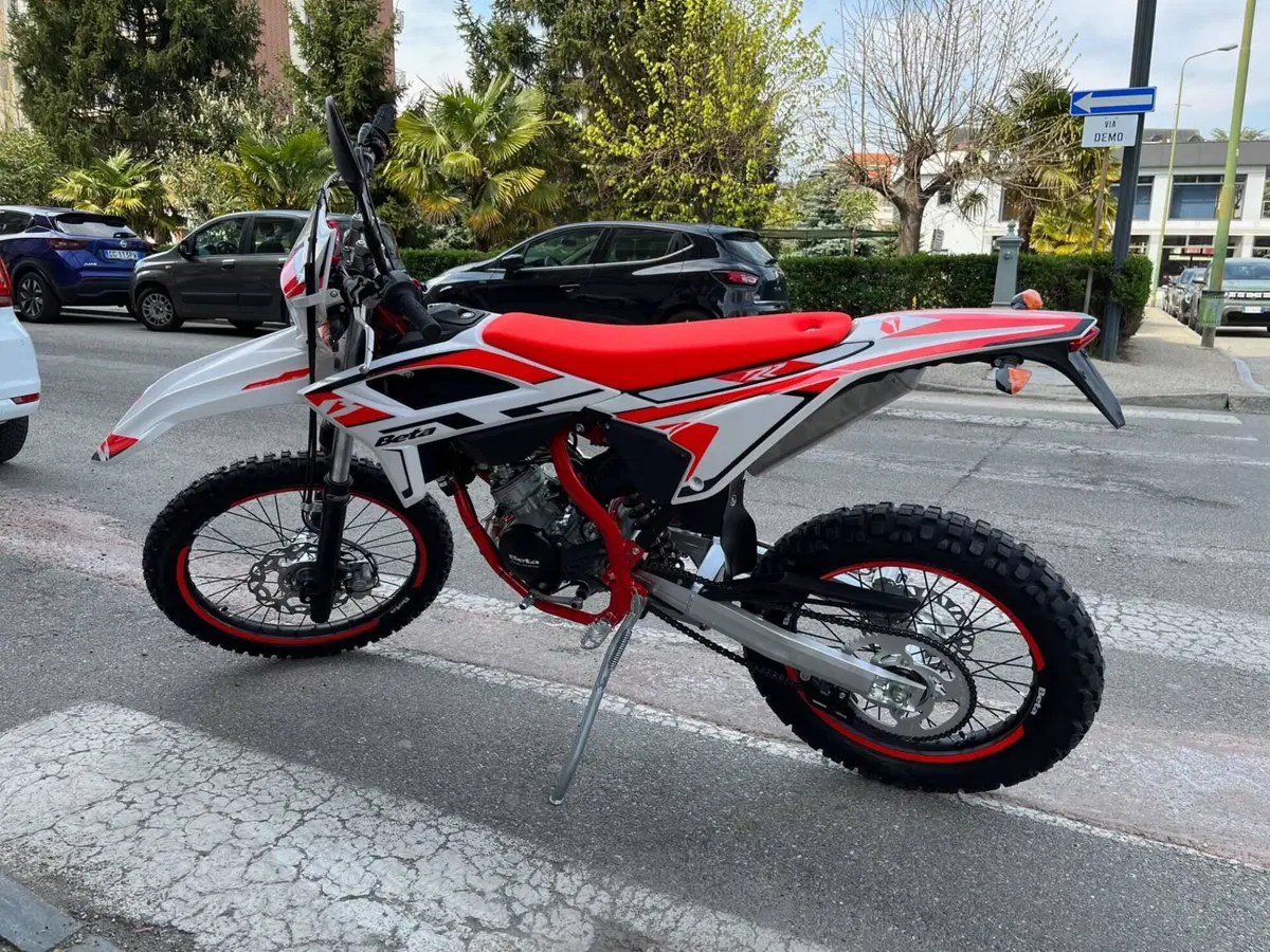 Betamotor RR 50 Enduro Sport (2021 - 26) (2)