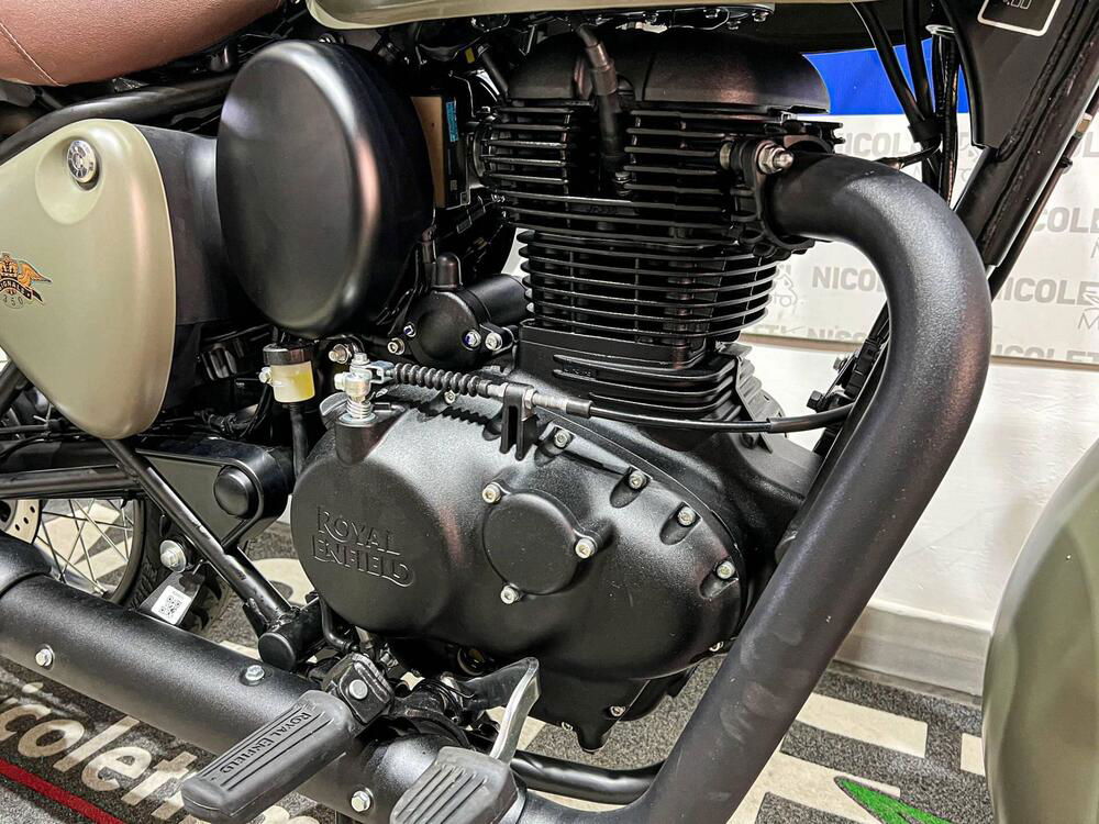 Royal Enfield Classic 350 (2021 - 24) (3)