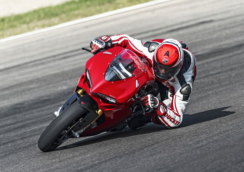 Ducati Panigale 1299S e Alessandro Valia: 1&rsquo;55&rdquo;3 al Mugello