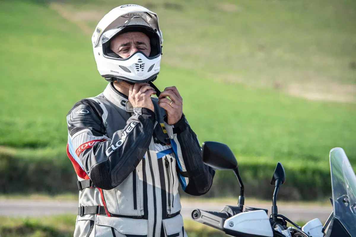 Maxi Enduro 2023, COMPARATIVA! Honda Transalp, Suzuki V-Strom 800, Yamaha Ténéré, Aprilia Tuareg (7)