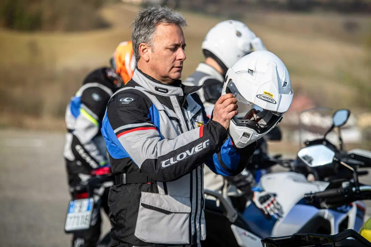 Maxi Enduro 2023, COMPARATIVA! Honda Transalp, Suzuki V-Strom 800, Yamaha Ténéré, Aprilia Tuareg (12)