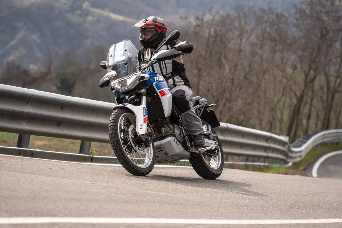Maxi Enduro 2023, COMPARATIVA! Honda Transalp, Suzuki V-Strom 800, Yamaha Ténéré, Aprilia Tuareg (21)
