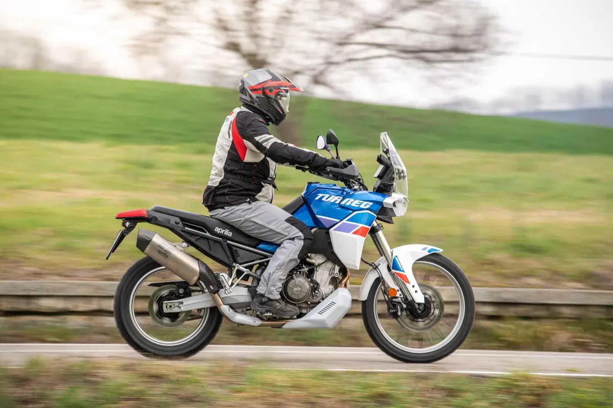 Aprilia Tuareg (17)