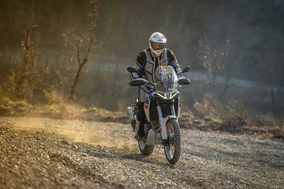 Aprilia Tuareg (27)