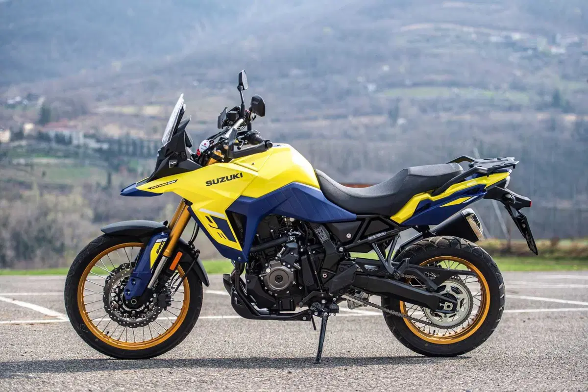 Suzuki V-Strom 800 (24)