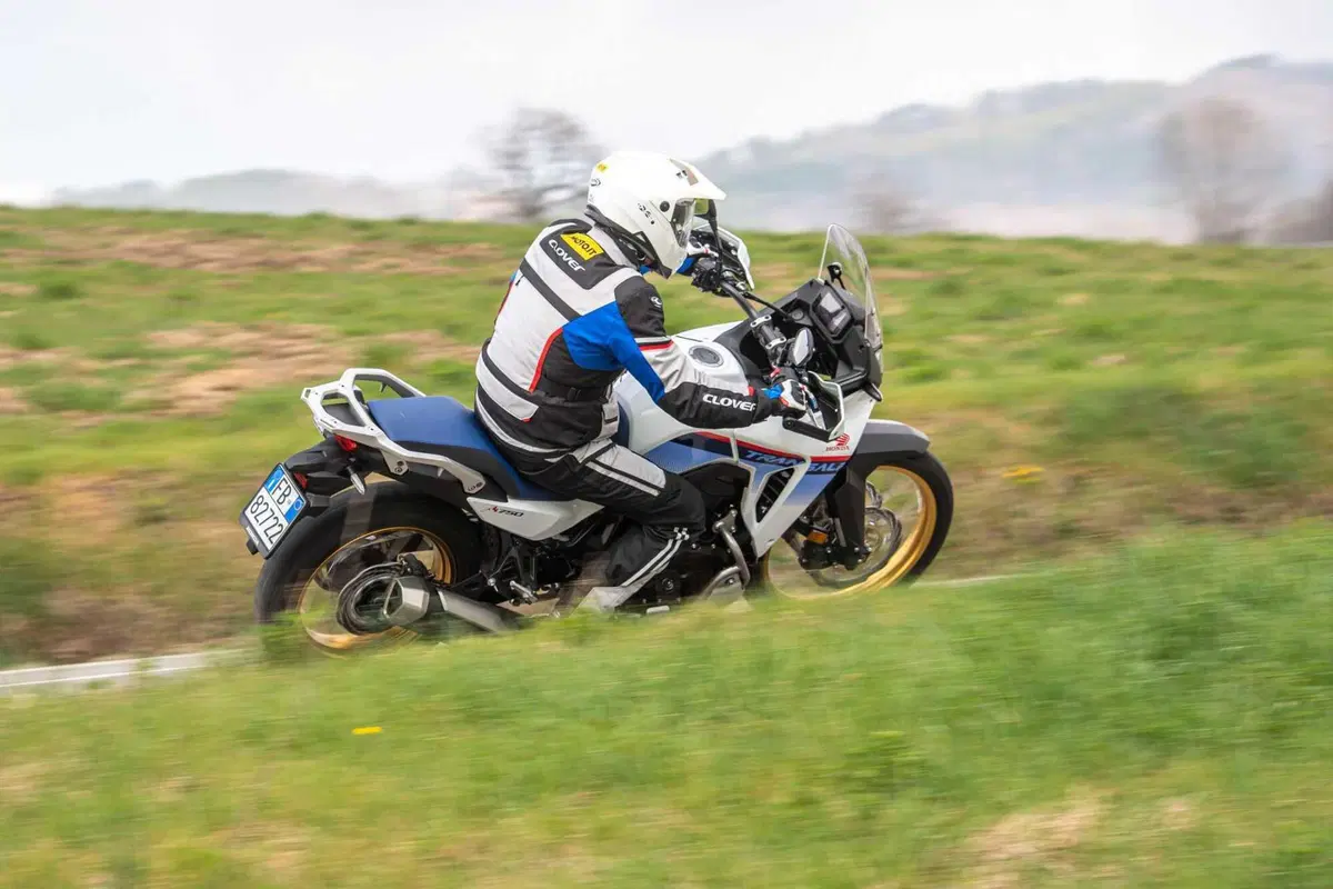 Honda Transalp (14)