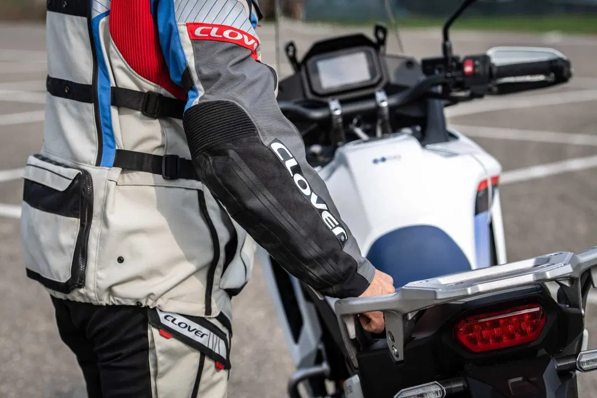 Honda Transalp (23)