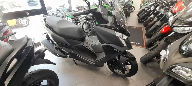 Kymco Dink R 150 Tunnel (2023 - 26) (2)