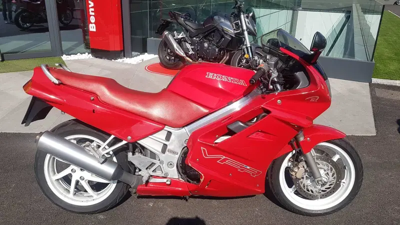 Honda VFR 750 F (1990 - 93)