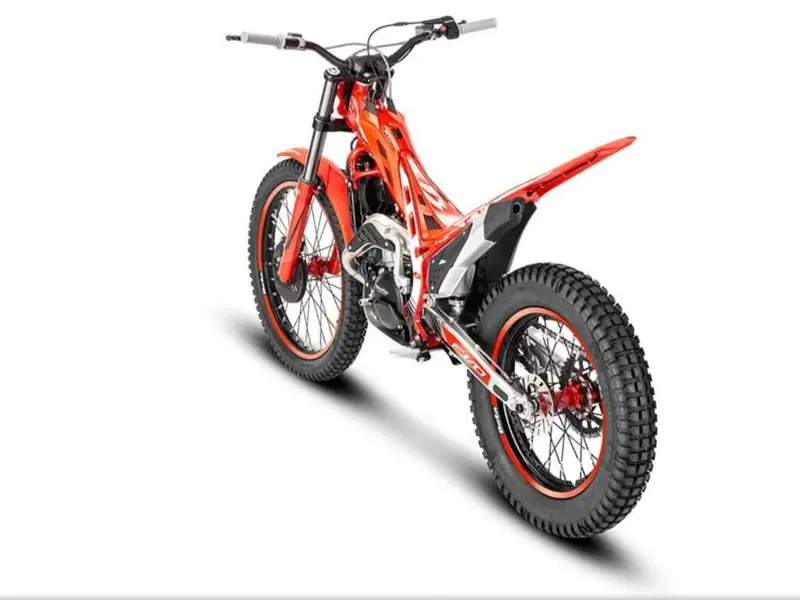 Betamotor Evo 250 2T (2023 - 24) (3)