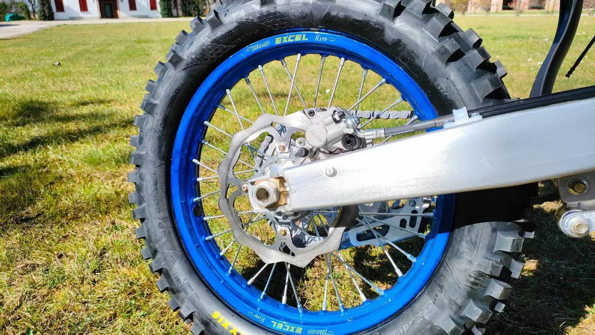 TM Moto 300 EN Fi 2023: COME si fa IL RODAGGIO! E le prime impressioni in sella al mito italiano (4)
