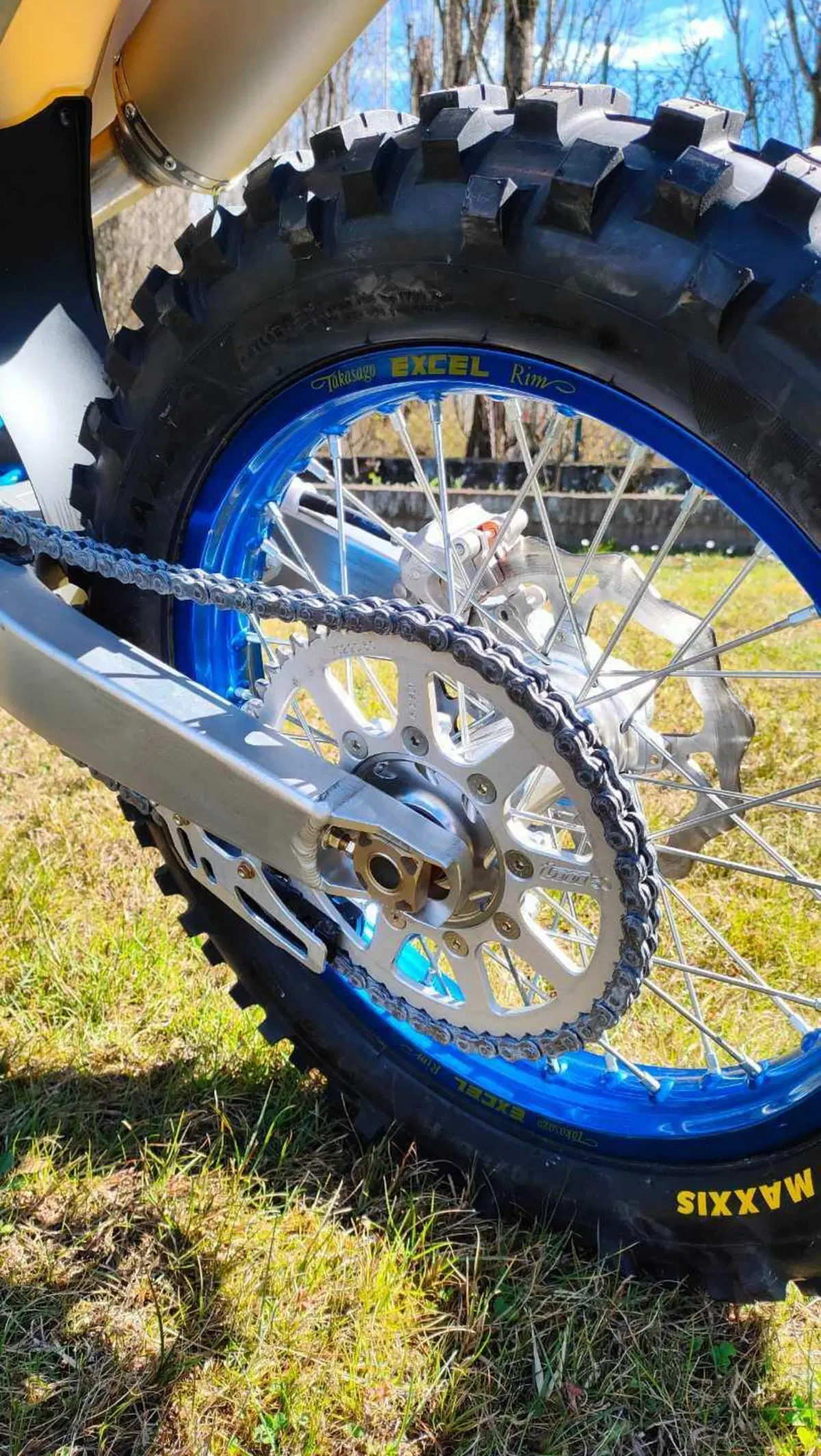 TM Moto 300 EN Fi 2023: COME si fa IL RODAGGIO! E le prime impressioni in sella al mito italiano (16)