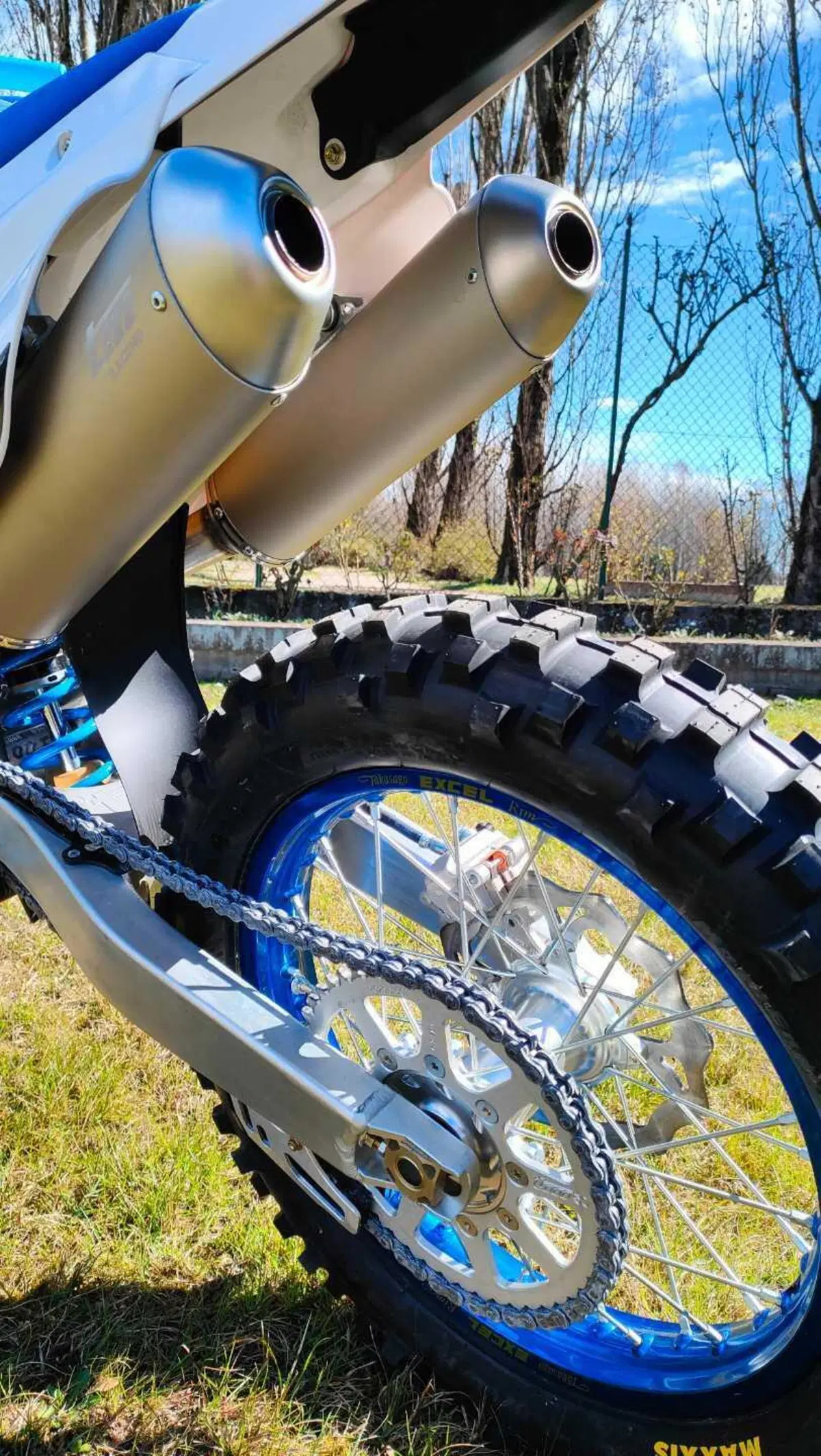 TM Moto 300 EN Fi 2023: COME si fa IL RODAGGIO! E le prime impressioni in sella al mito italiano (17)