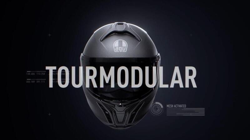 Tourmodular: il casco modulare di AGV, per viaggi senza fine