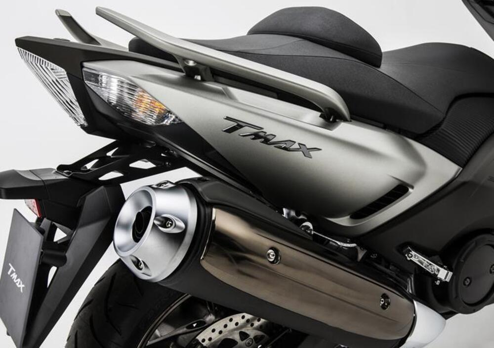 Yamaha T-Max 530 (2015 - 16) (2)