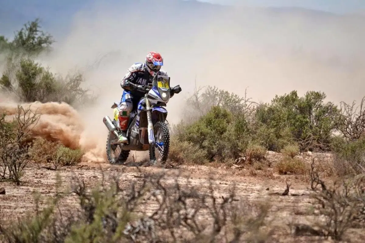 Dakar 2015. Alessandro Botturi fuori, motore rotto!