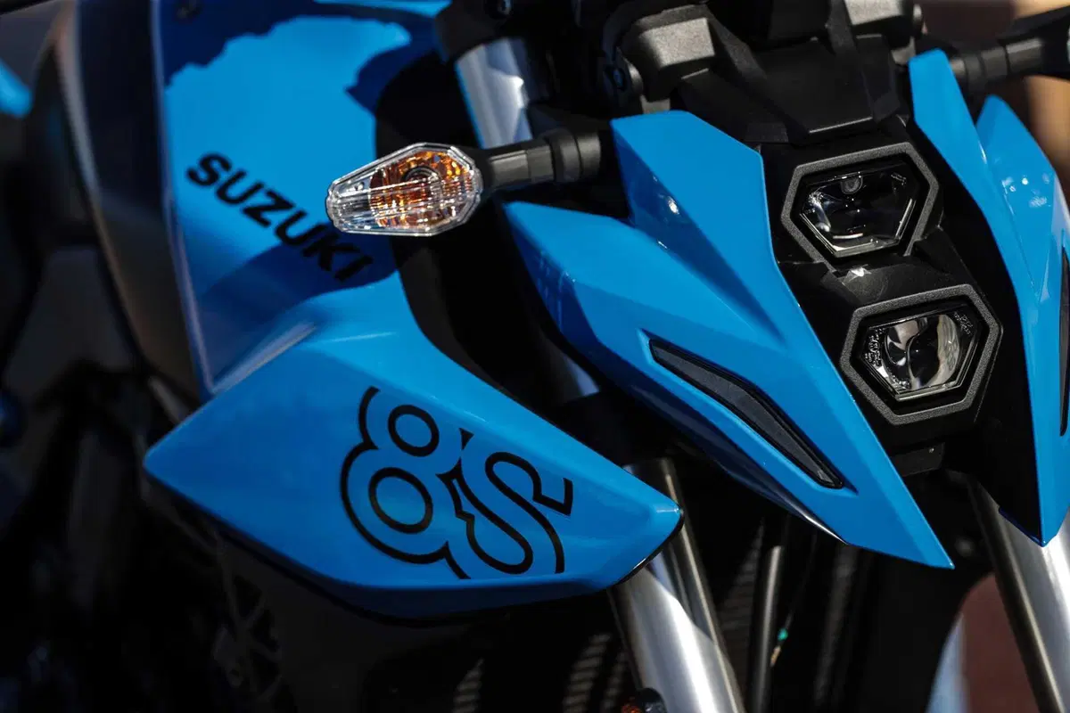 Suzuki GSX-8S TEST (4)