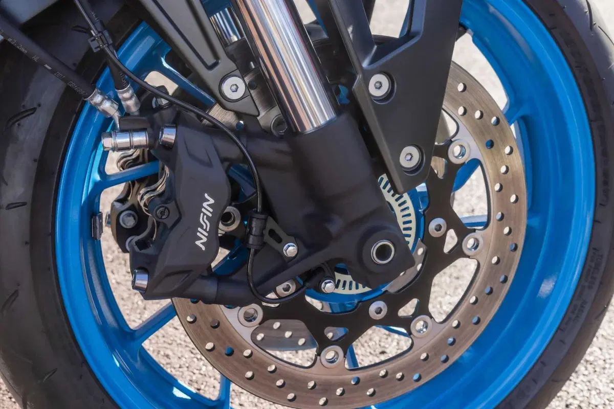 Suzuki GSX-8S TEST (8)
