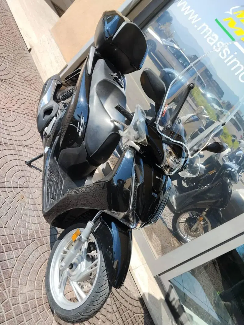 Honda SH 150i (2017 - 19) (8)