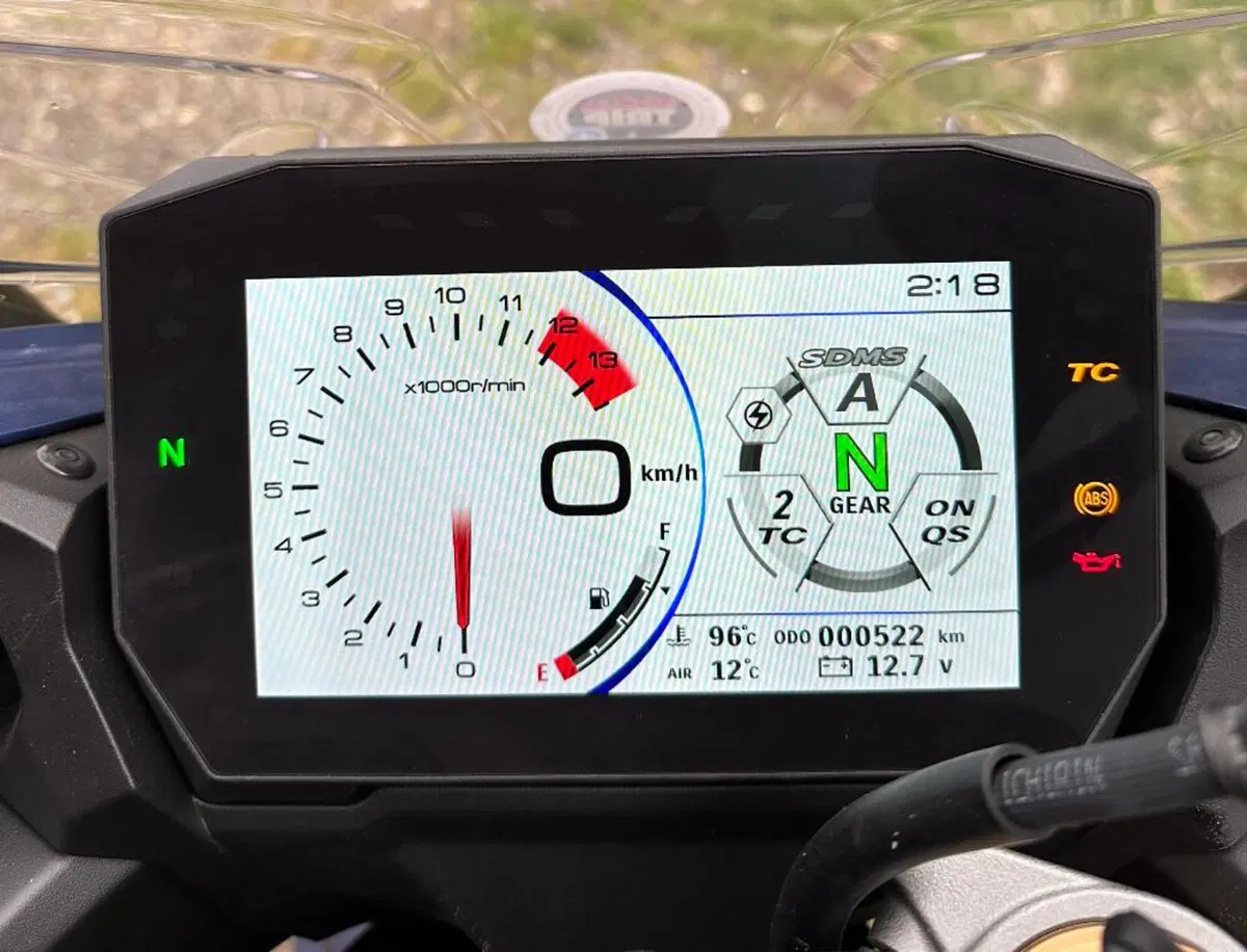 Social trip Suzuki: su e giù per le valli con la GSX-S1000GT (12)