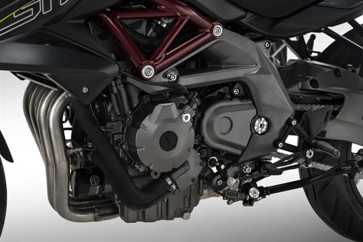 Benelli BN 600 BN 600 R (2013 - 16) (8)