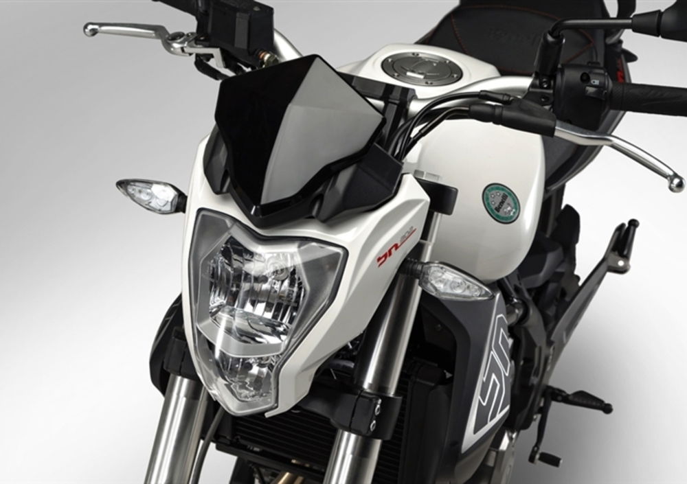 Benelli BN 302 (2014 - 16) (2)