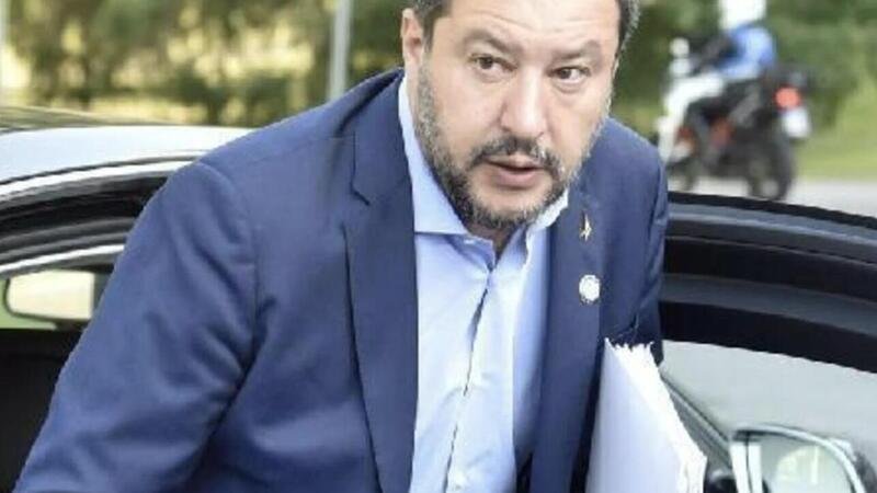 Ergastolo della patente: il ministro Salvini lo vuole da subito