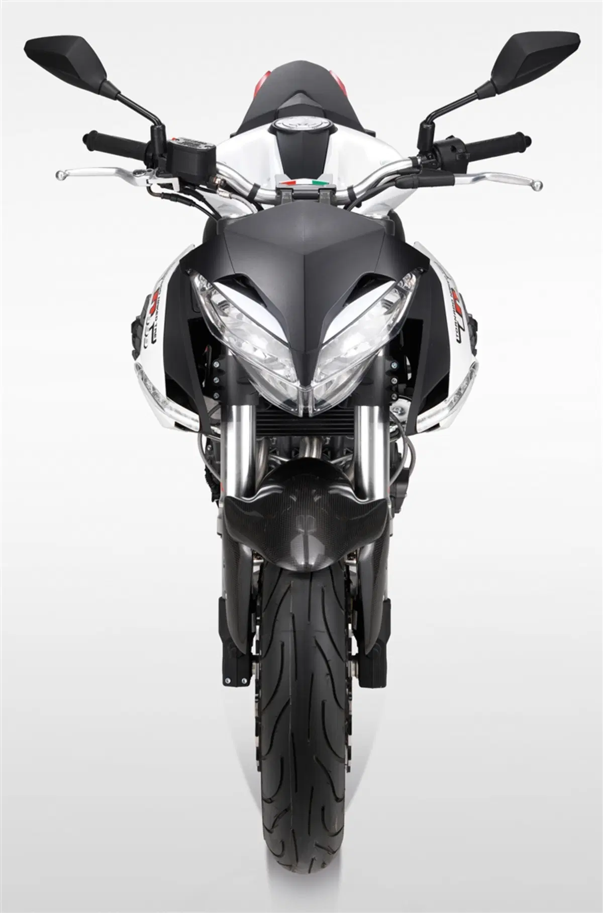 Benelli Tornado Naked Tre 899 Tornado Naked Tre 899 (2010 - 16) (4)