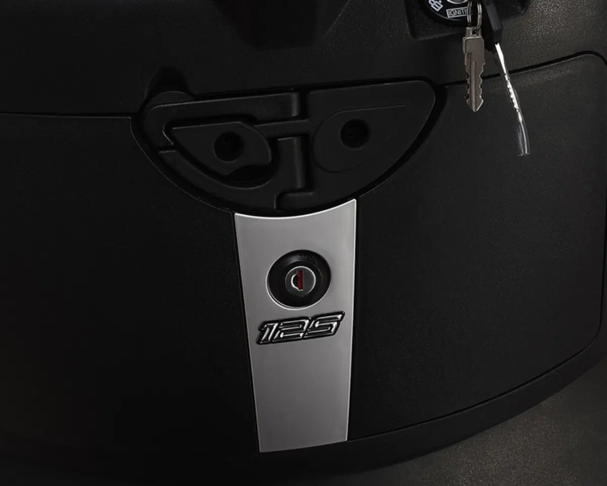 Benelli Caffènero 125 Caffènero 125 (2011 - 16) (10)