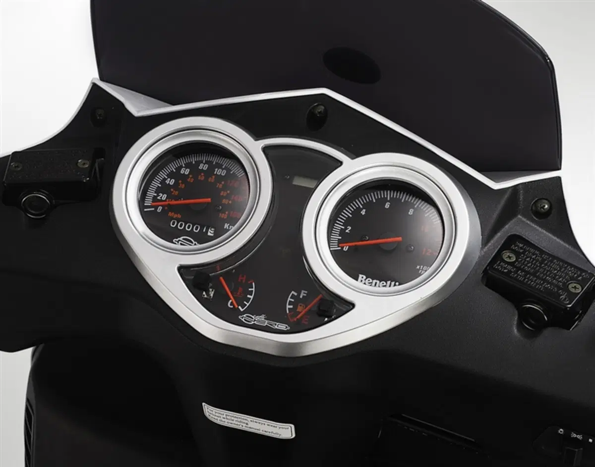 Benelli Caffènero 125 Caffènero 125 (2011 - 16) (12)