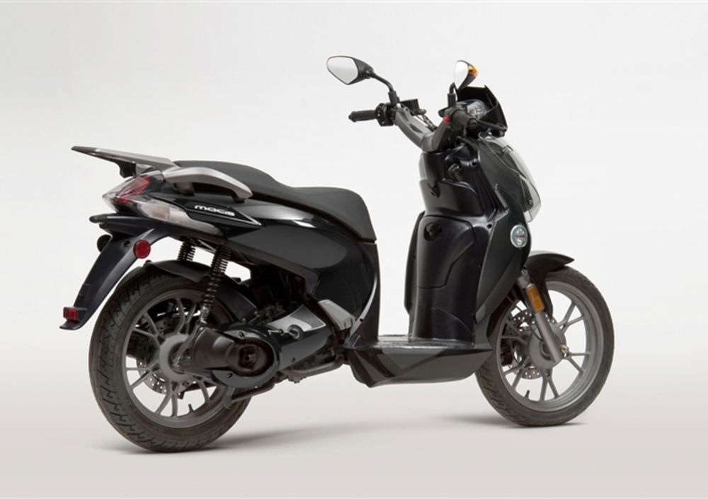 Benelli Macis 150 (2011 - 16) (3)