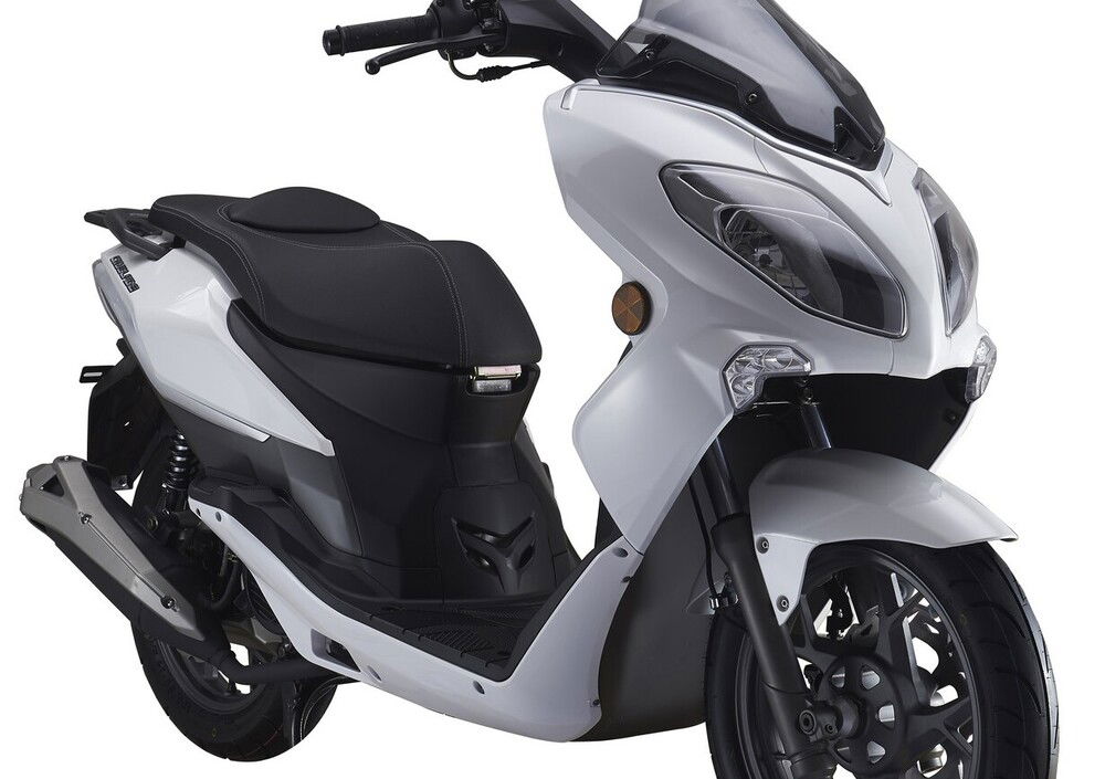 Keeway Motor City Blade 125 (2015 - 17) (4)