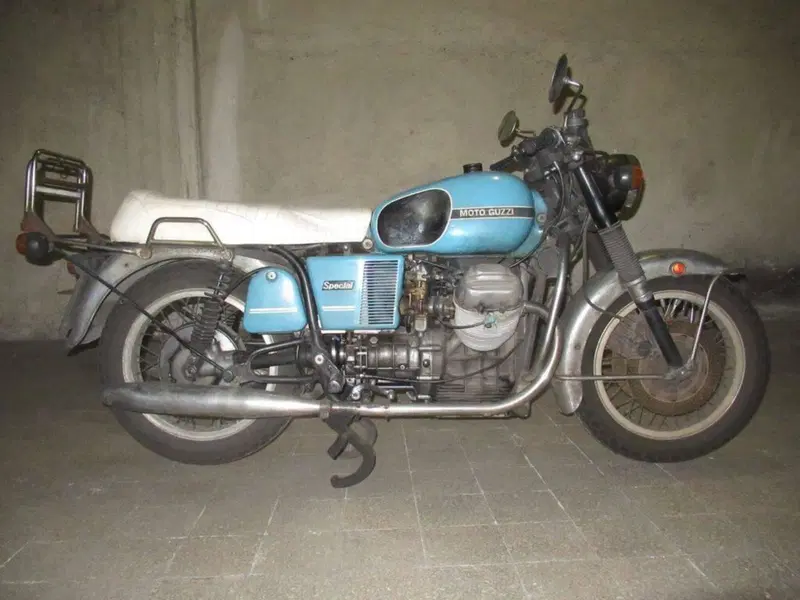 Moto Guzzi V7