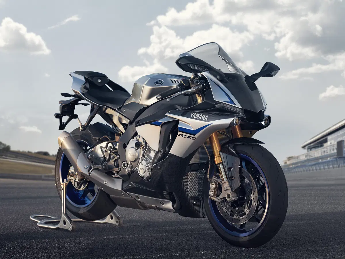 Yamaha YZF-R1M,  M1 MotoGP addicted (4)