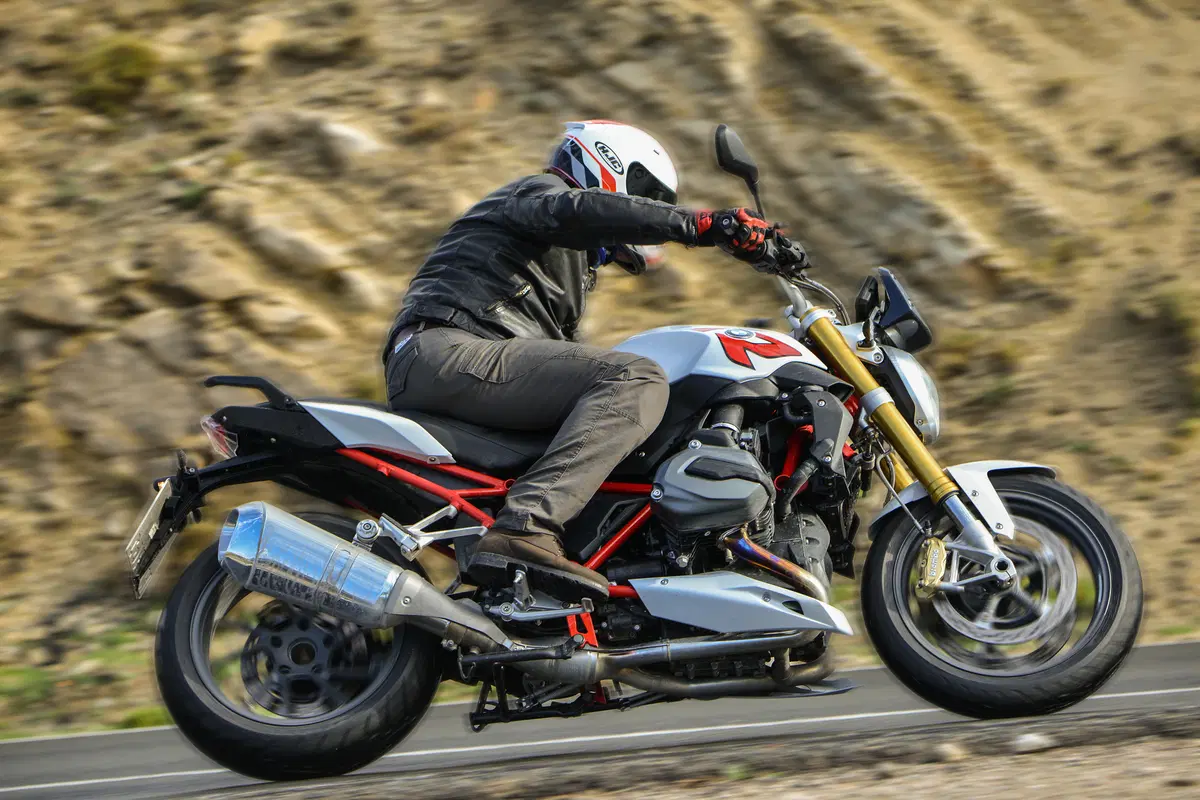 BMW R1200R 2015  (3)
